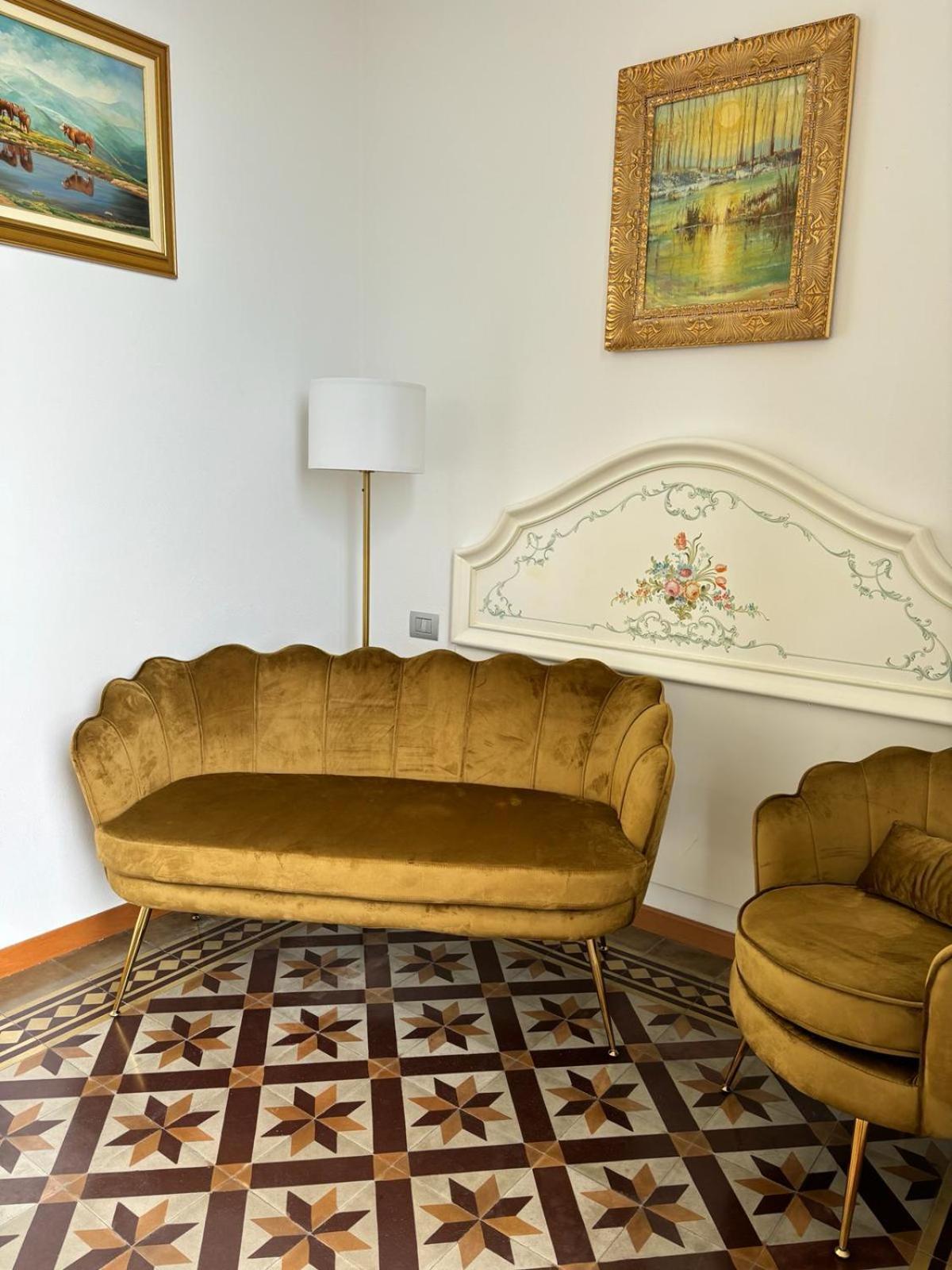 B&B Il Balcone Sul Lago Брунате Стая снимка
