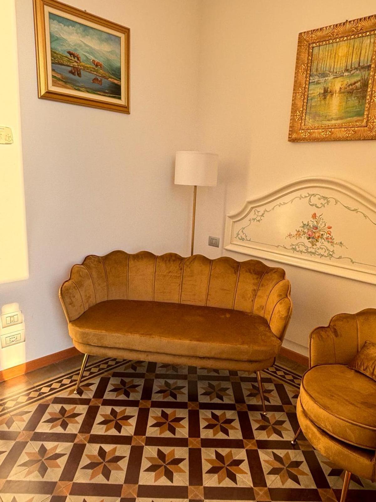 B&B Il Balcone Sul Lago Брунате Стая снимка