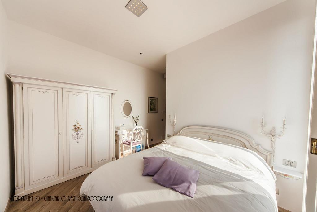 B&B Il Balcone Sul Lago Брунате Екстериор снимка